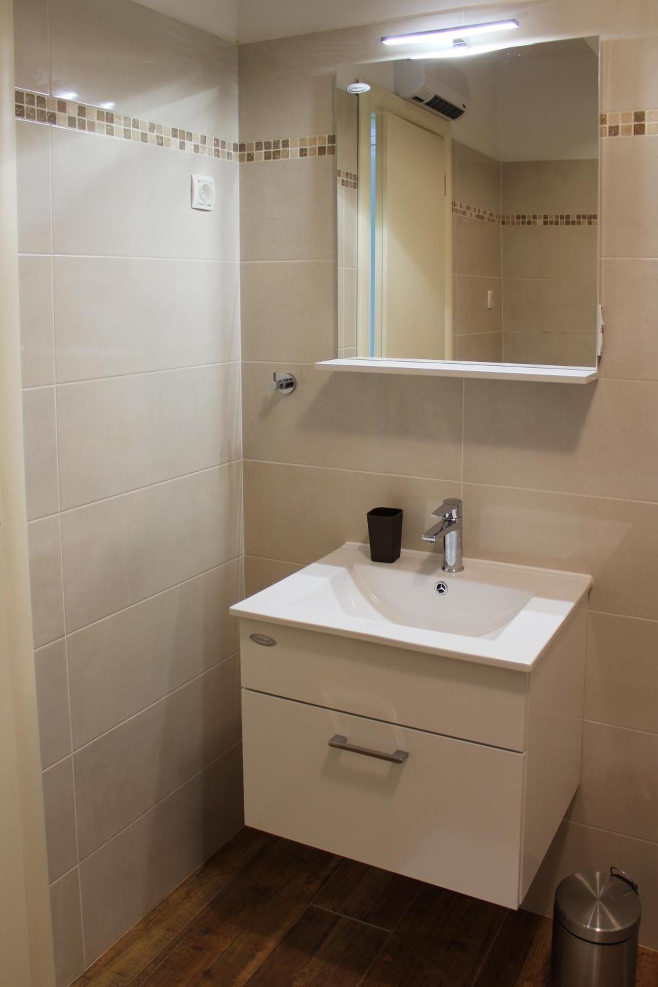 Apartmani Marin1 Vrbnik Phòng bức ảnh