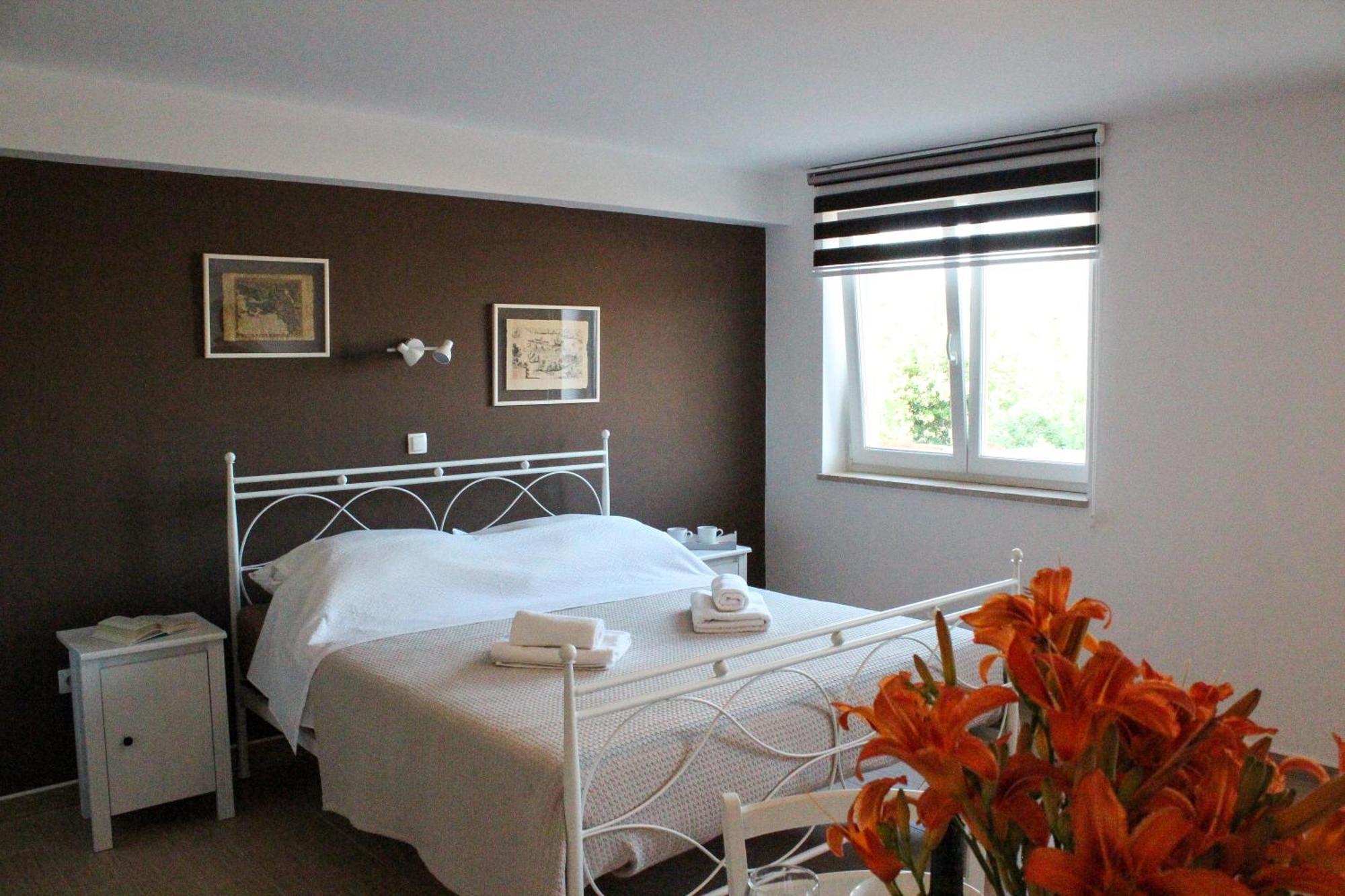 Apartmani Marin1 Vrbnik Phòng bức ảnh